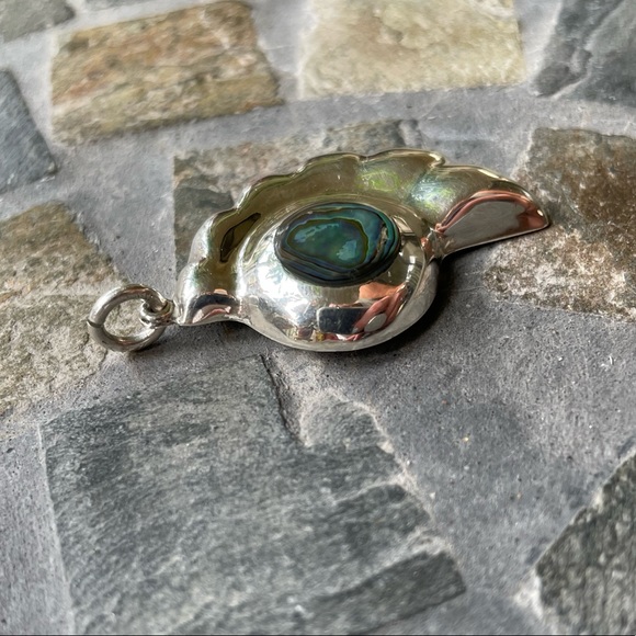 Mother of Pearl Sterling Silver pendant - Picture 6 of 10